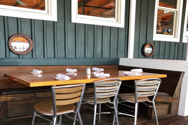 the boathouse isle of palms sc interior 5 768x512