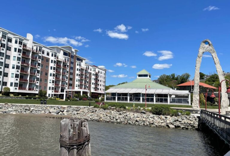 3 westerley bar and grill ossising ny exterior 2 768x523