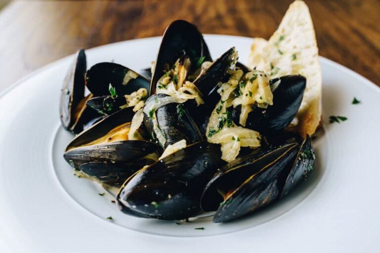 30boltwood amherst ma food 2 768x512