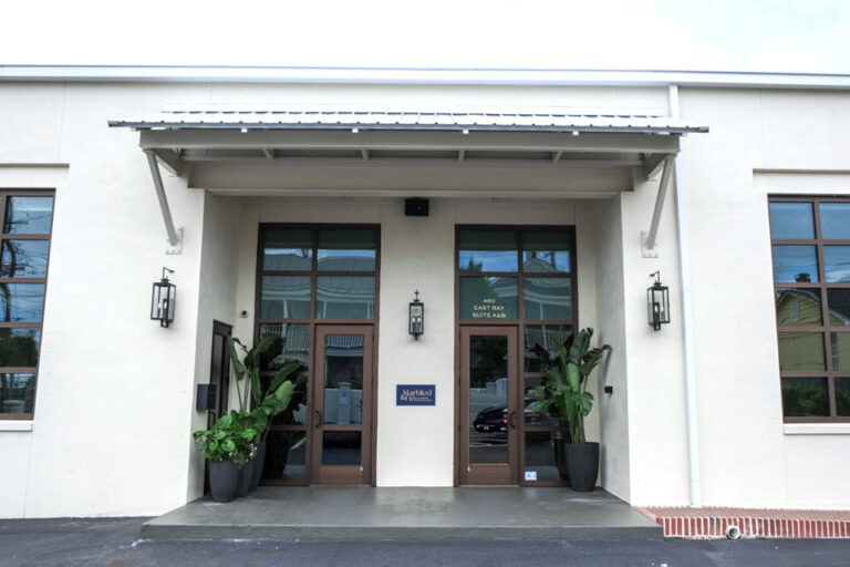 marbled and fin charleston sc dinner menu exterior 2 768x512