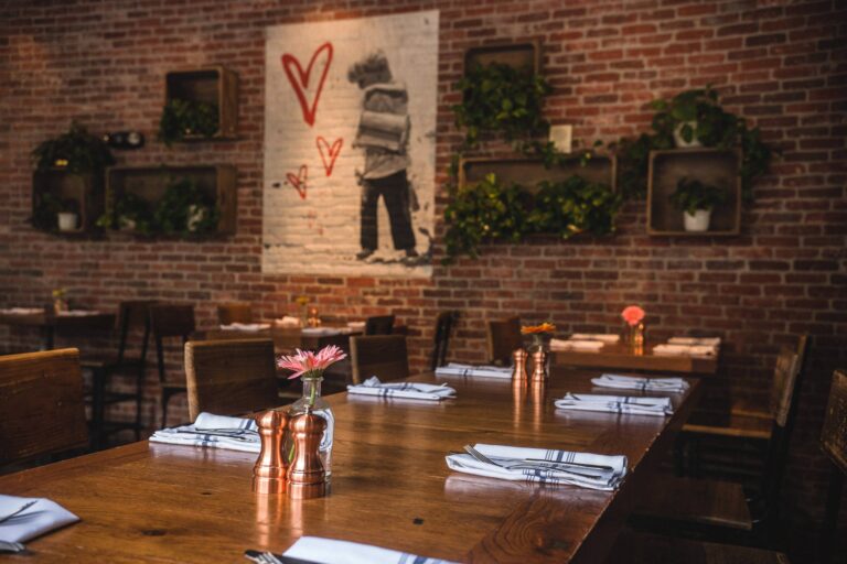 north italia denver co cherry creek dinner interior 7 768x512