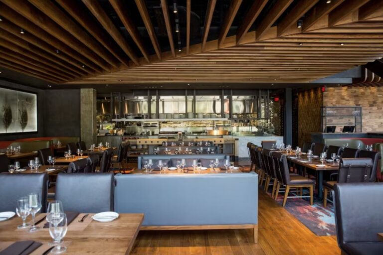 oak steakhouse nashville tn interior 4 768x512