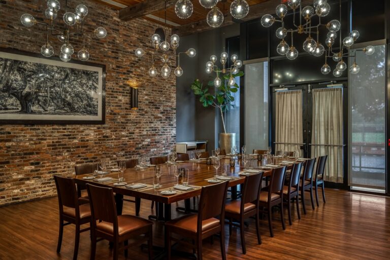 oak steakhouse raleigh nc interior 7 768x513