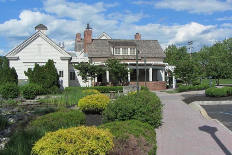 pluckemin inn bedminster nj exterior 3 768x512