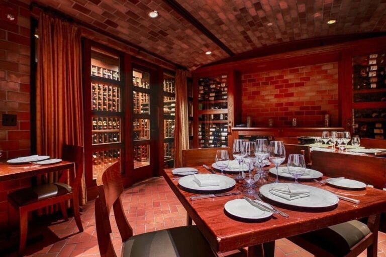 pluckemin inn bedminster nj interior 1 768x512