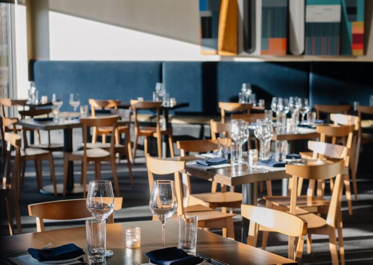 table 128 bistro and bar des moines ia interior 3 768x545