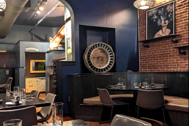 dire wolf tavern salem ma interior 10 768x512