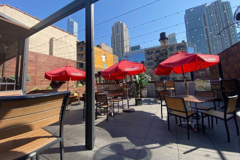 tanta cocina peruana chicago il rooftop 4 768x512