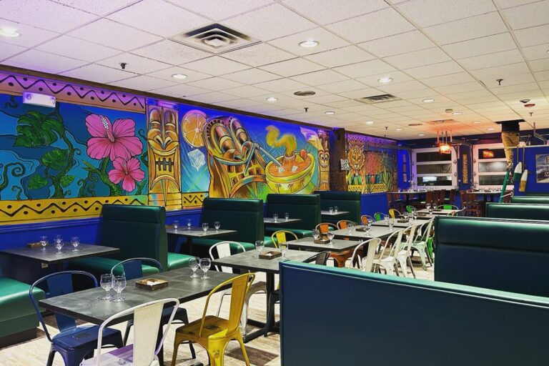 bonefish harrys beverly ma interior 2 768x512