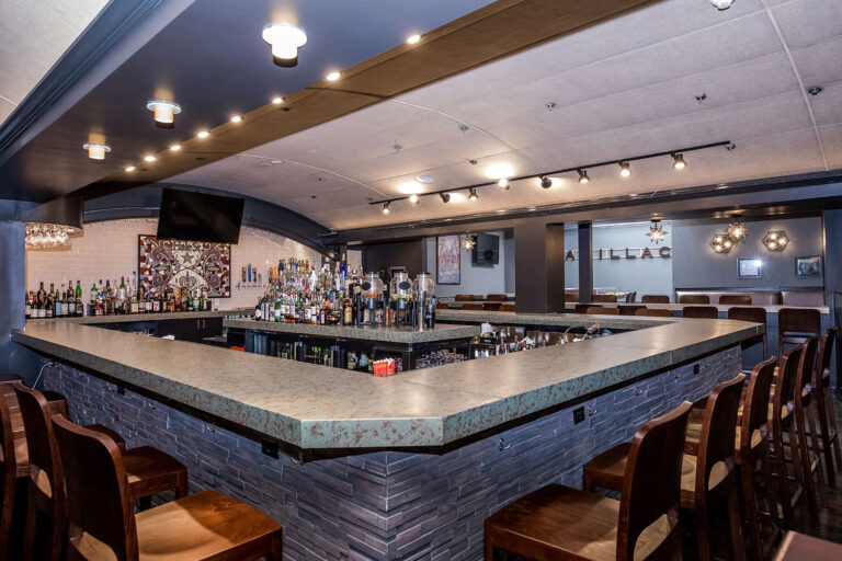 hale street tavern and oyster bar beverly ma interior 5 768x512