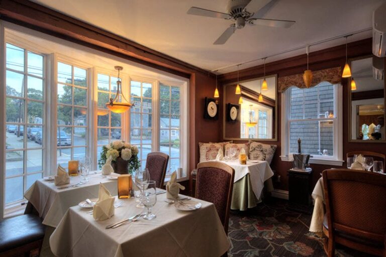 audette newport ri interior 2 768x512