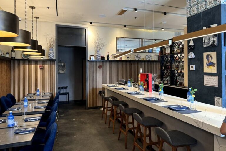 songe napule pizzeria and trattoria rutherford nj interior 1 768x512