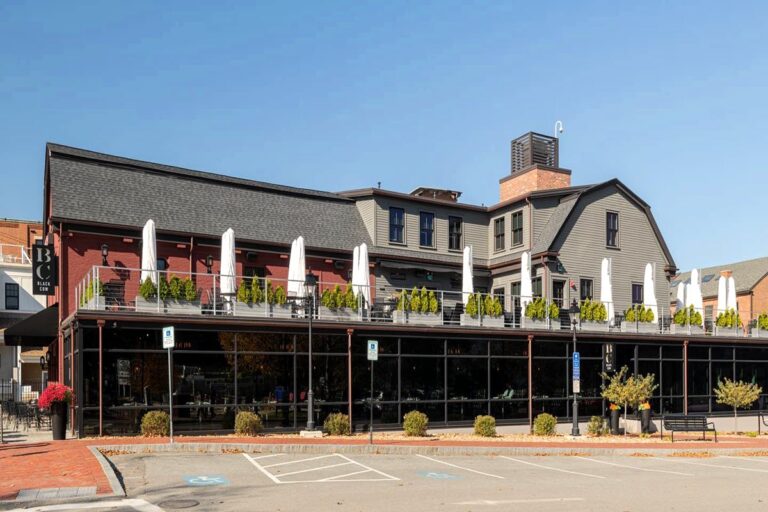 black cow newburyport ma exterior 3 768x512