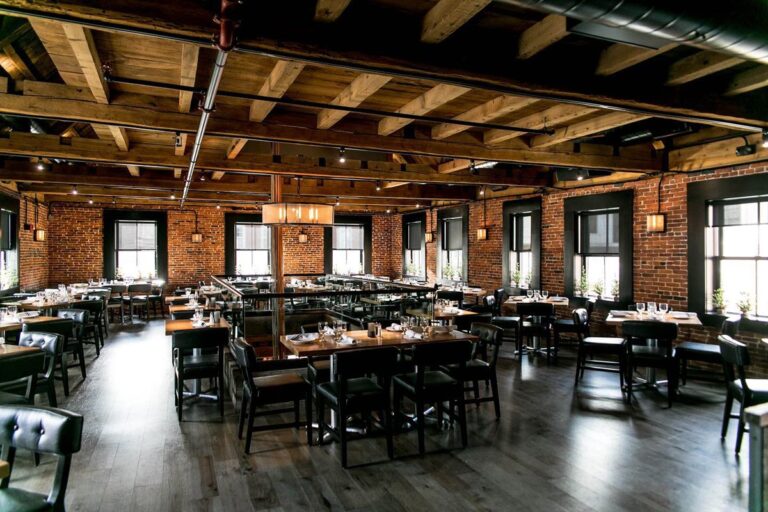 black cow newburyport ma interior 4 768x512