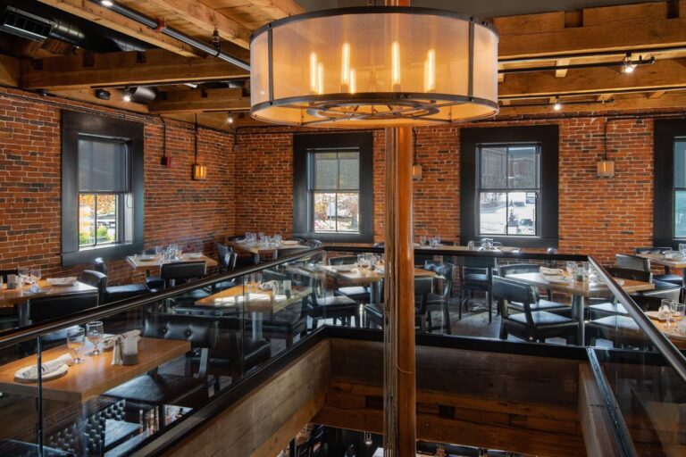 black cow newburyport ma interior 7 768x512