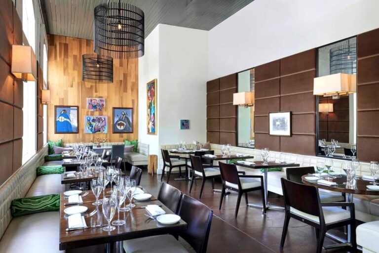 local 11ten savannah ga interior 3 768x512