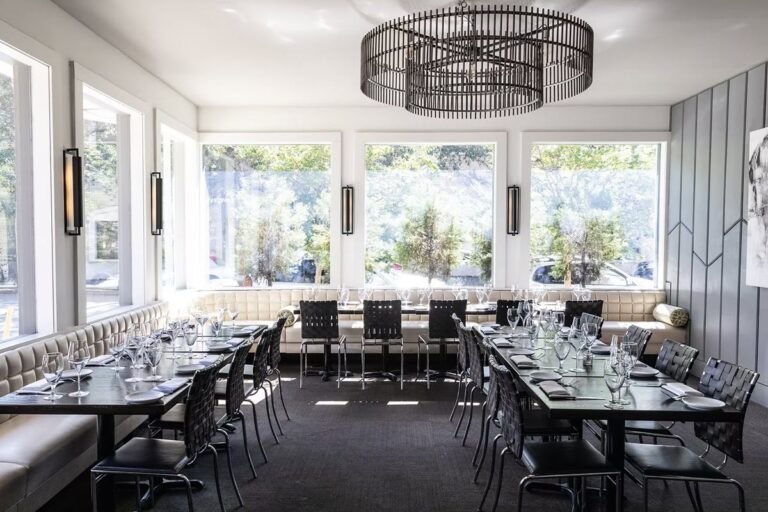 local 11ten savannah ga interior 5 768x512