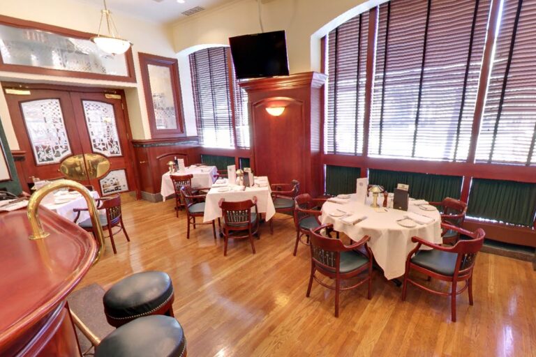 801 chophouse des moines ia interior 9 768x512