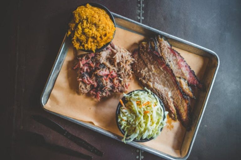 bears smokehouse hartford ct food 1 768x512