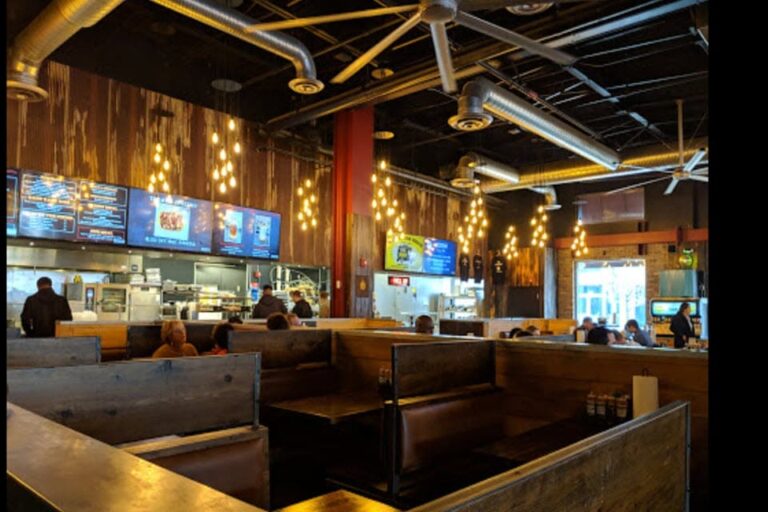 bears smokehouse hartford ct interior 3 768x512