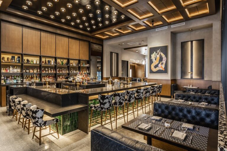 commission row indianapolis in interior 2 768x512