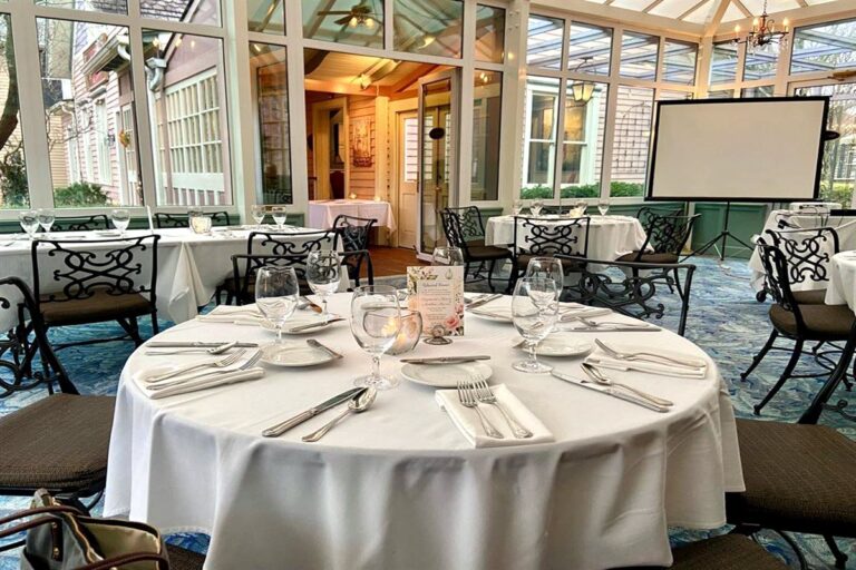 joseph decuis roanoke in interior 6 768x512