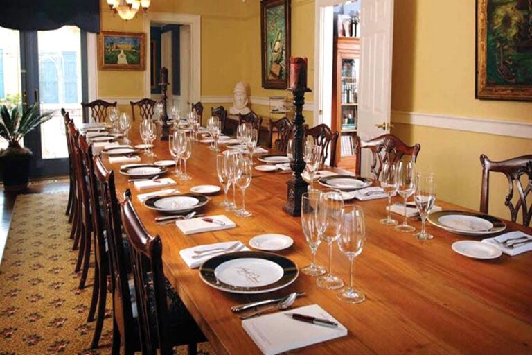 joseph decuis roanoke in interior 8 768x512