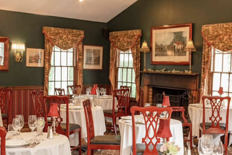 the smokehouse restaurant at antrim 1844 taneyown md interior 2 768x512