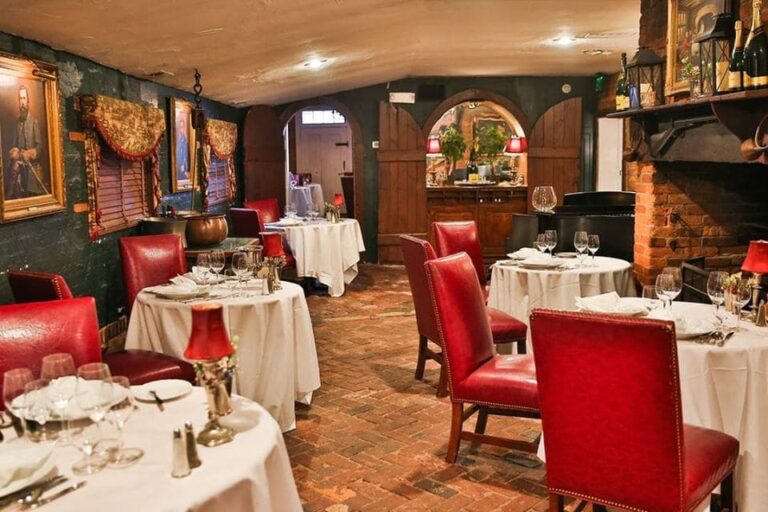 the smokehouse restaurant at antrim 1844 taneyown md interior 8 768x512