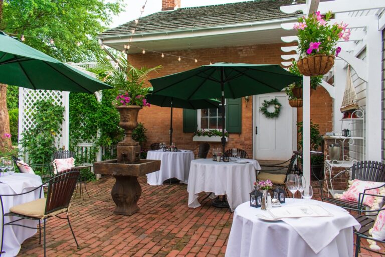the smokehouse restaurant at antrim 1844 taneytown md outside 1 768x512