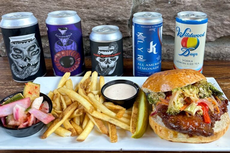 isaac newtons bar and restaurant newtown pa food 1 768x512