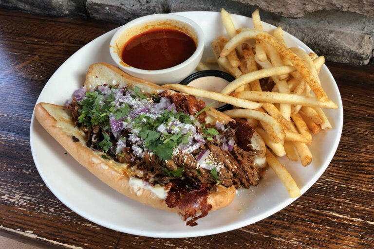 isaac newtons bar and restaurant newtown pa food 5 768x512