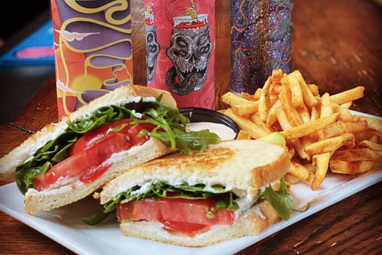 isaac newtons bar and restaurant newtown pa food 6 768x512