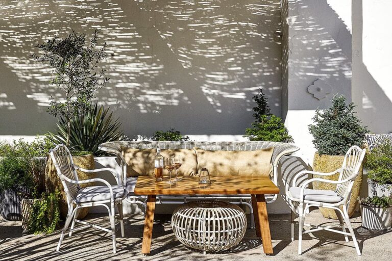 suraya philadelphia pa outside 3 768x512