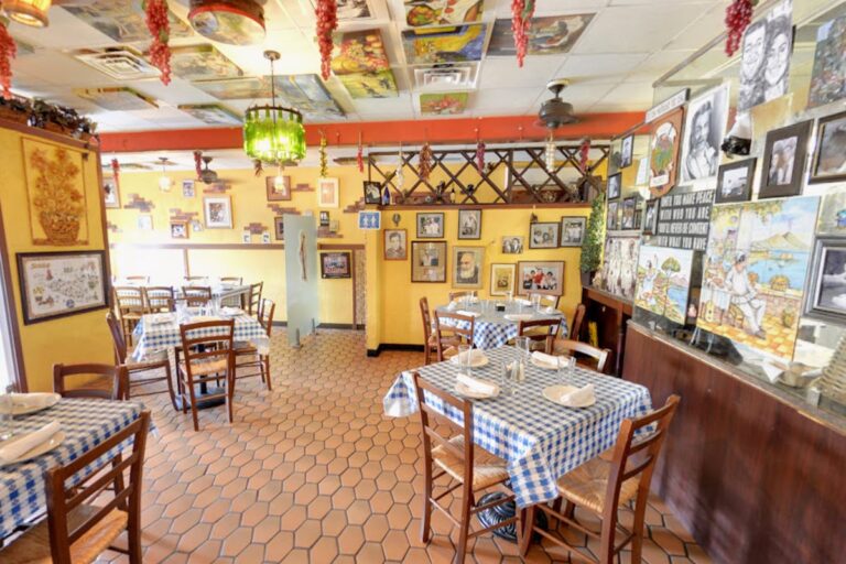 vecchia osteria newtown nj interior 1 768x512