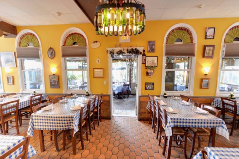 vecchia osteria newtown nj interior 2 768x512
