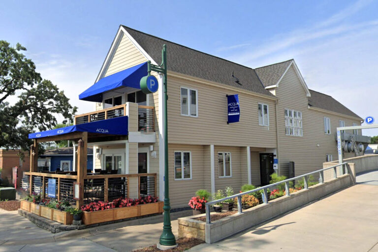 acqua restaurant and bar white bear lake mn exterior 1 768x512