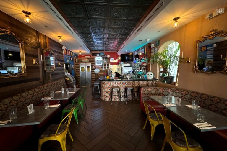 frescos grand cantina astoria queens ny interior 1 768x512